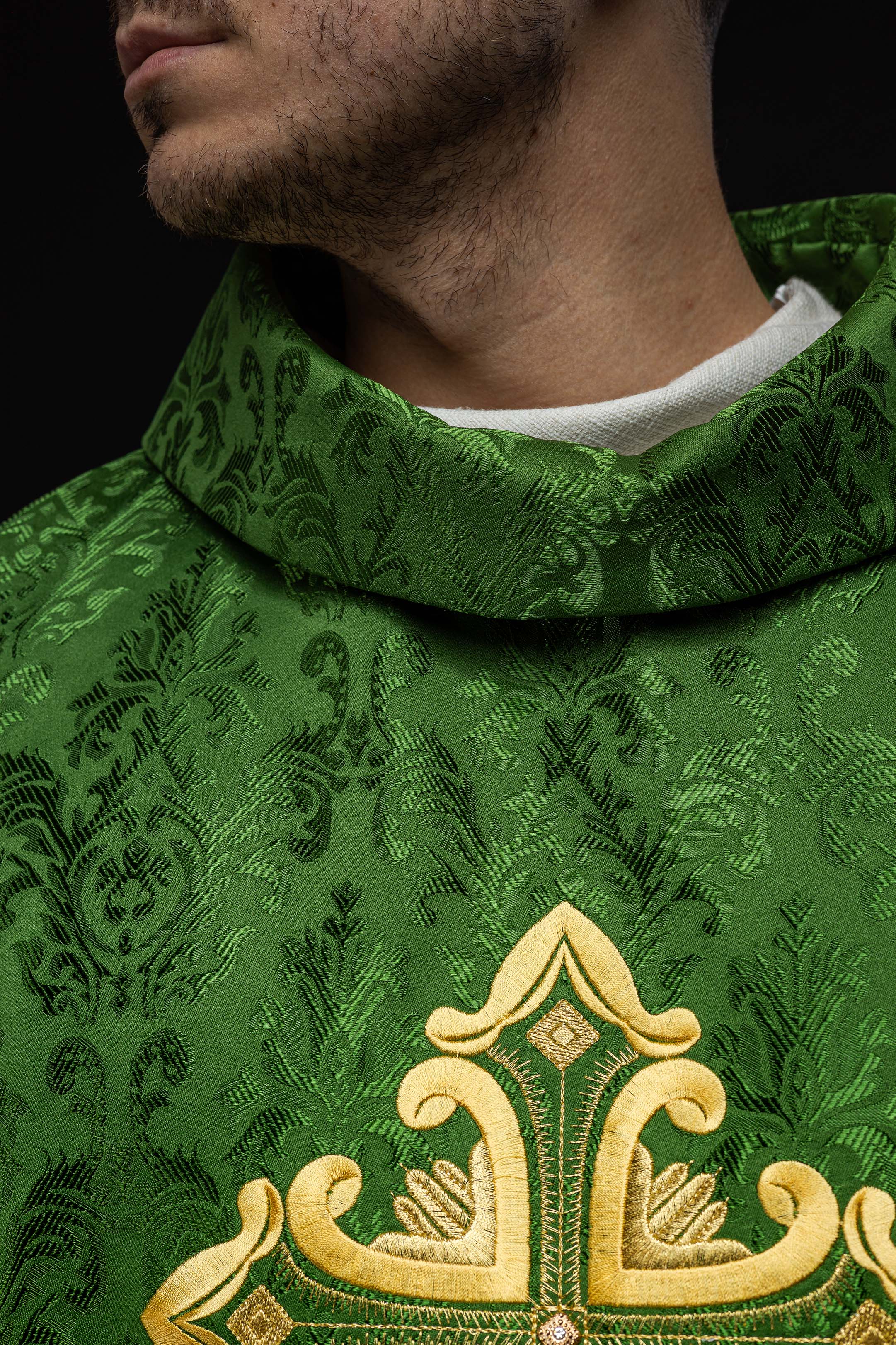 liturgical priest vestments - chasubles - stoles - copes - scapha.co
