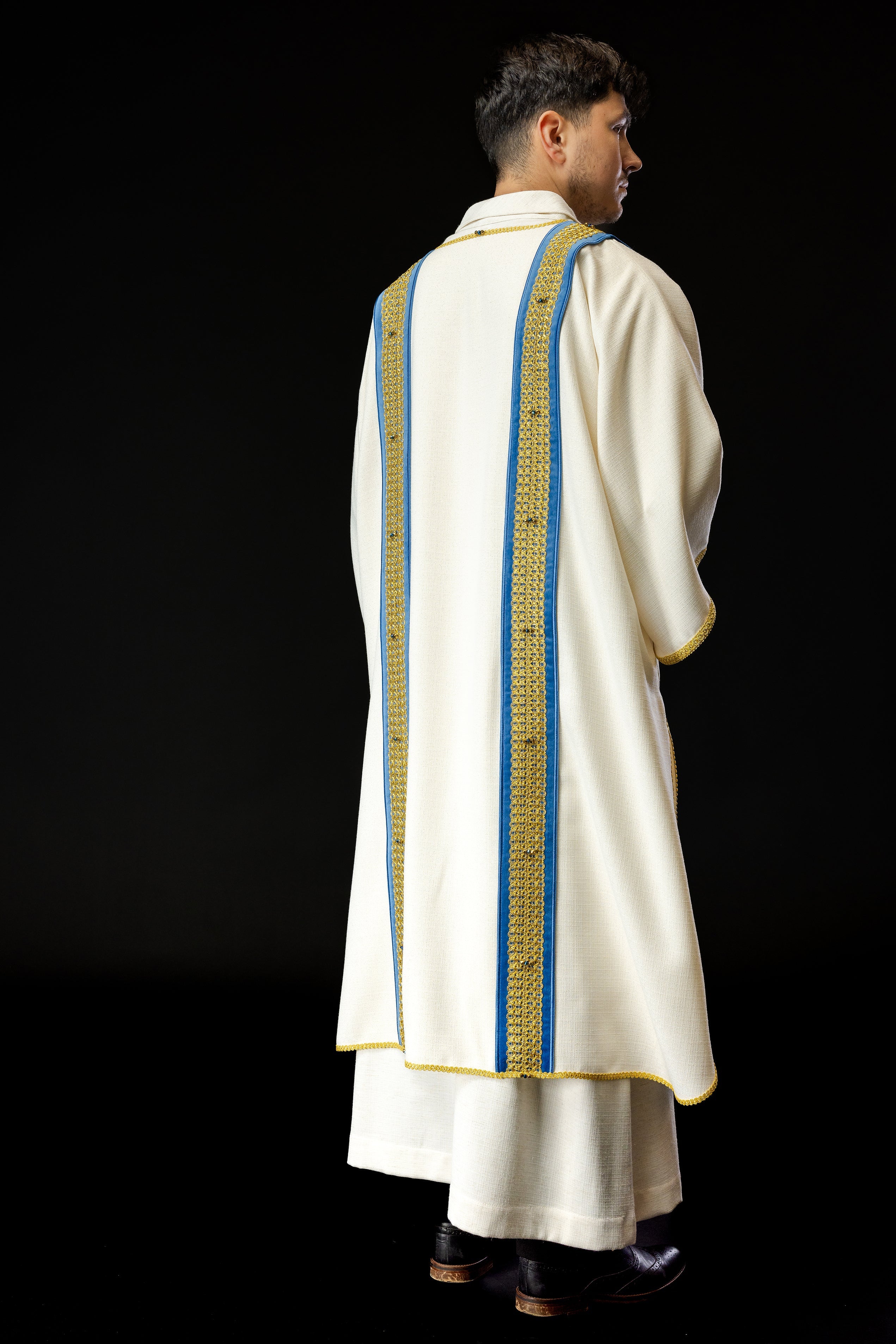 liturgical priest vestments - chasubles - stoles - copes - scapha.co