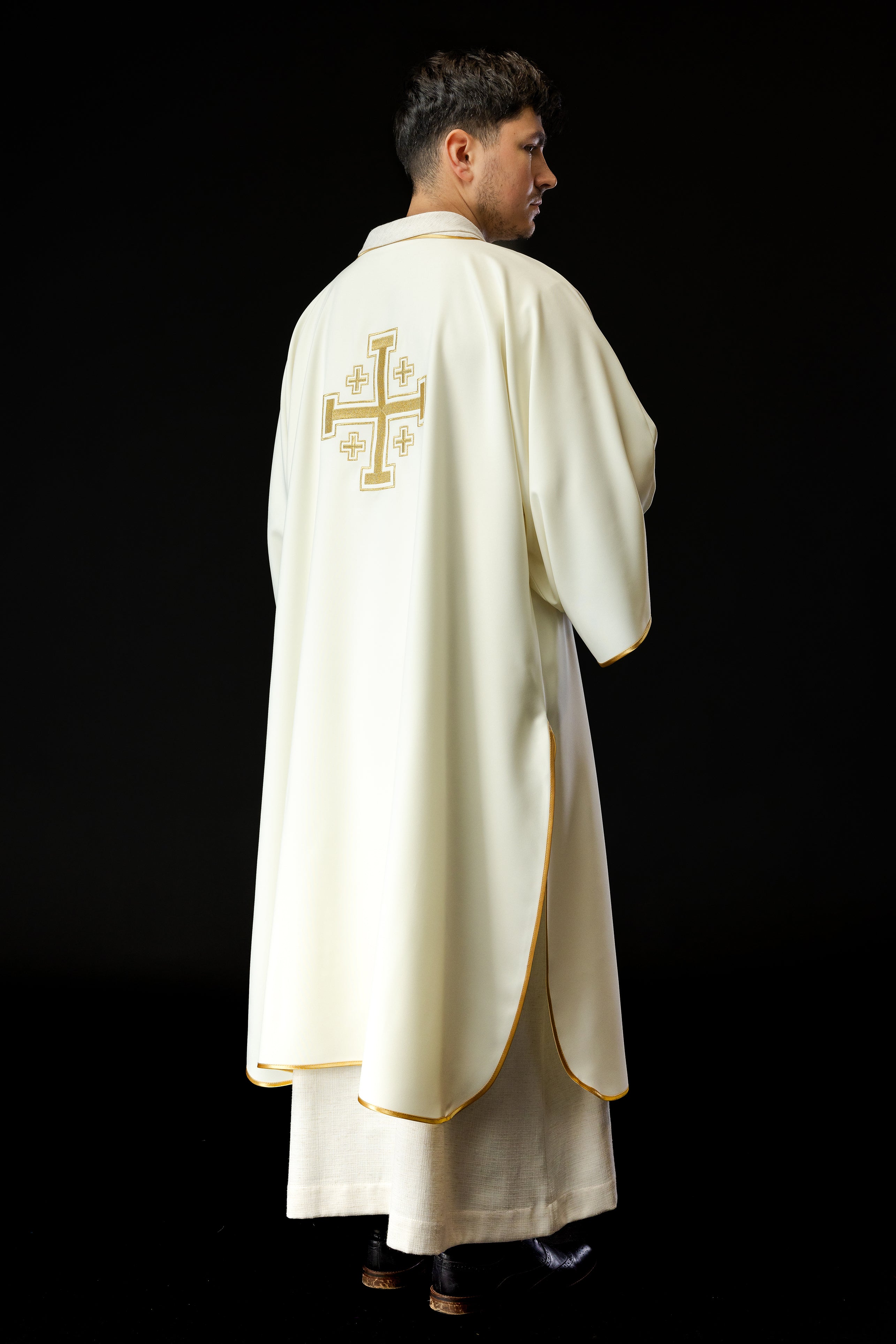 liturgical priest vestments - chasubles - stoles - copes - scapha.co