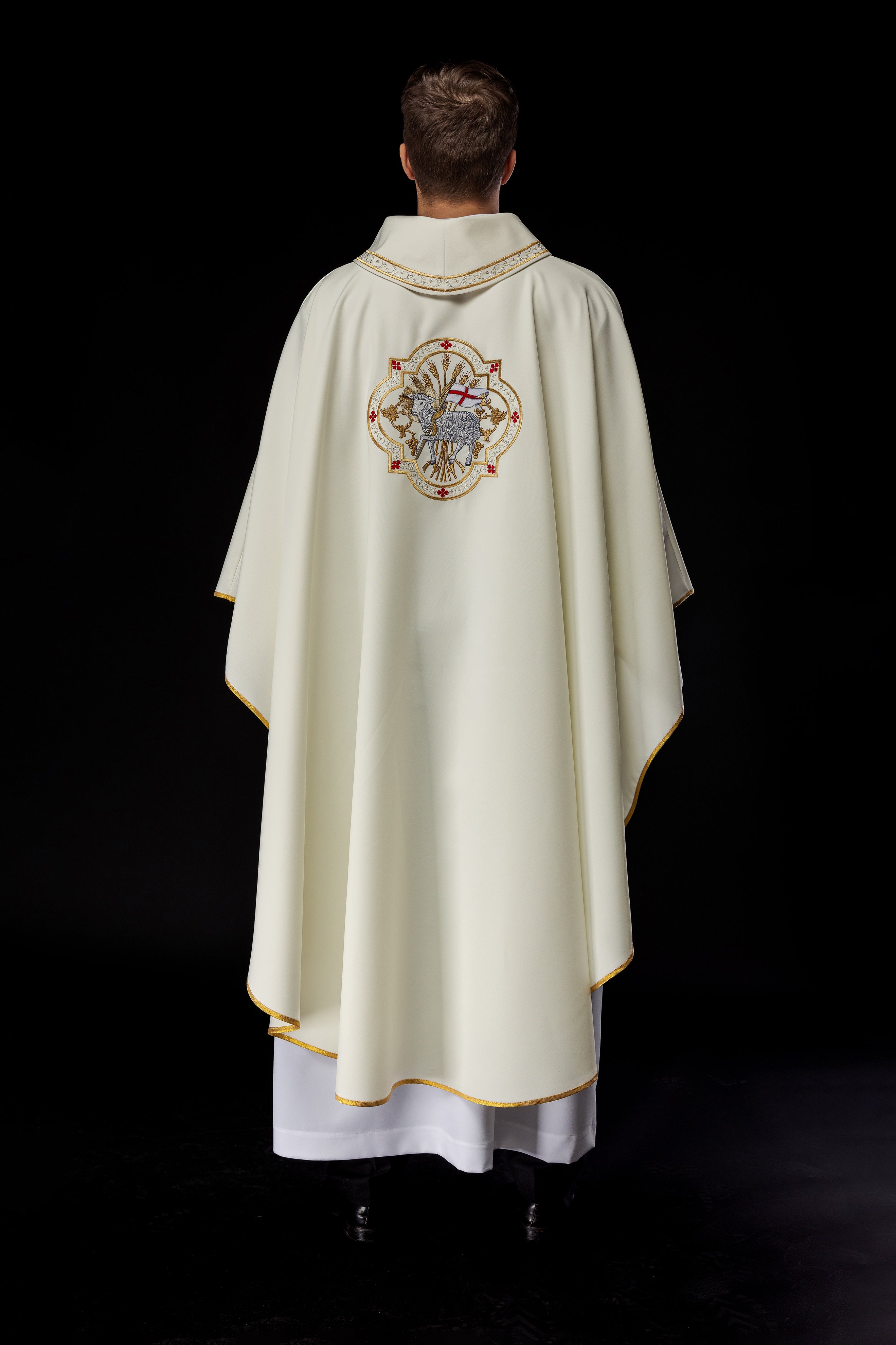 liturgical priest vestments - chasubles - stoles - copes - scapha.co