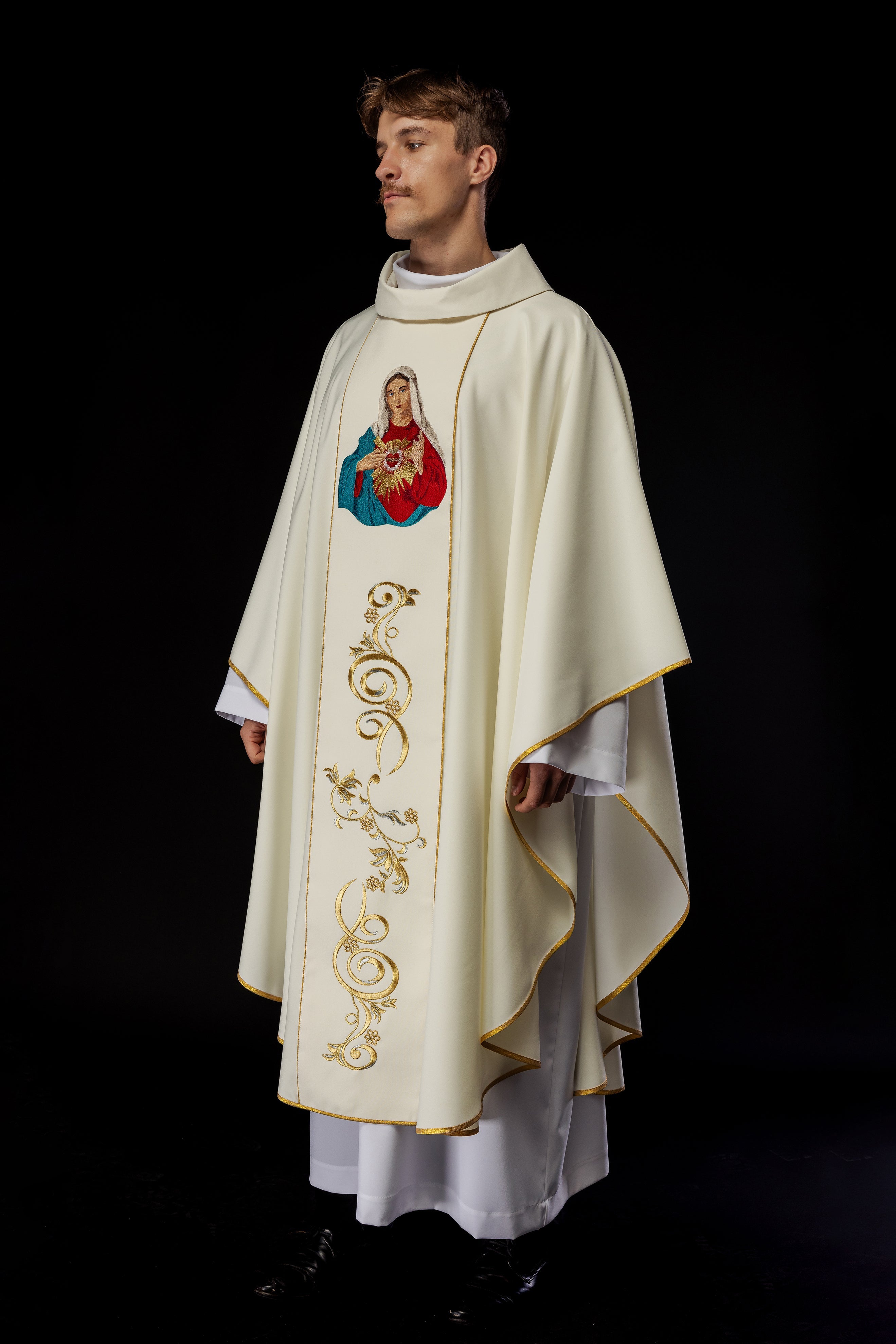 liturgical priest vestments - chasubles - stoles - copes - scapha.co