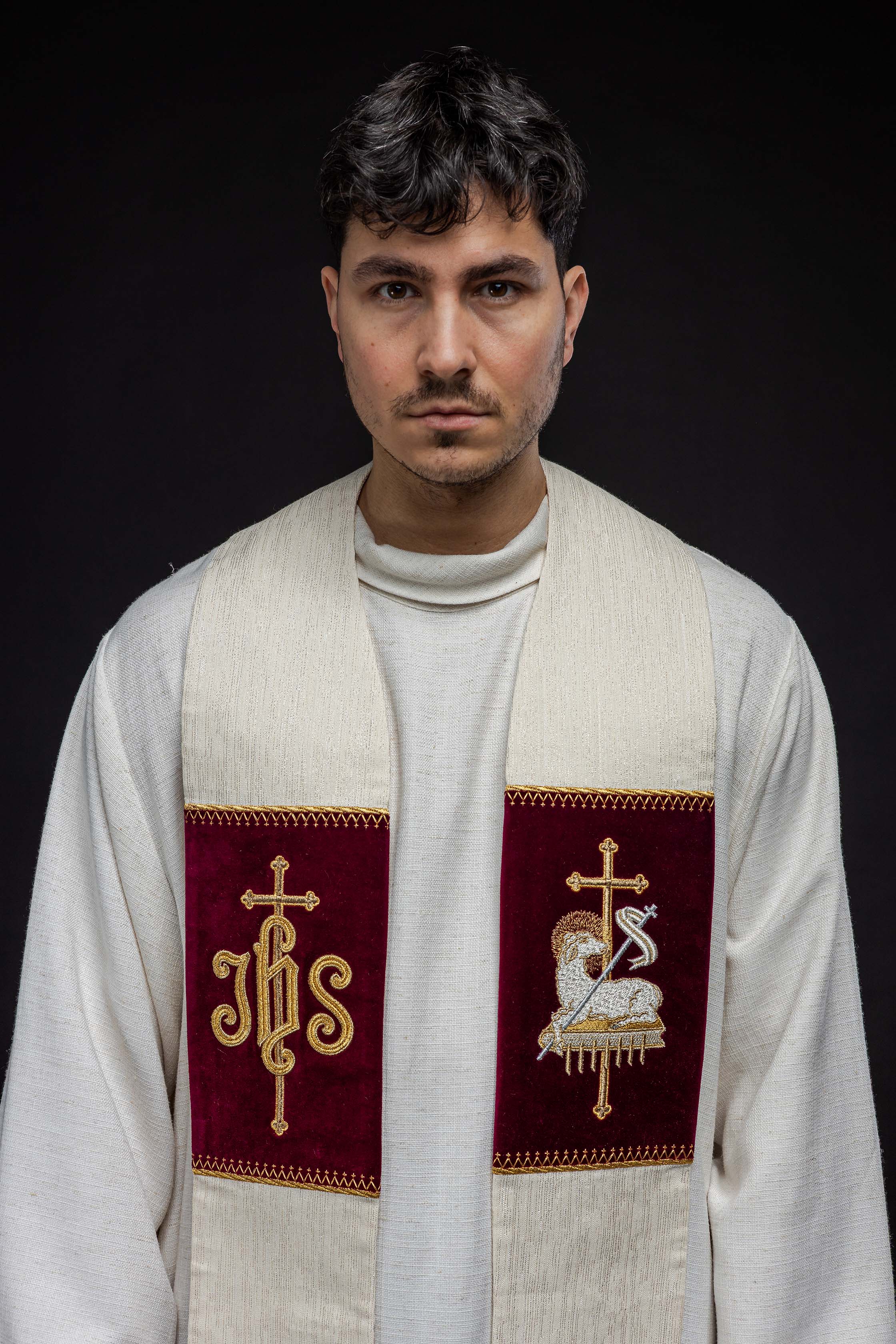 liturgical priest vestments - chasubles - stoles - copes - scapha.co