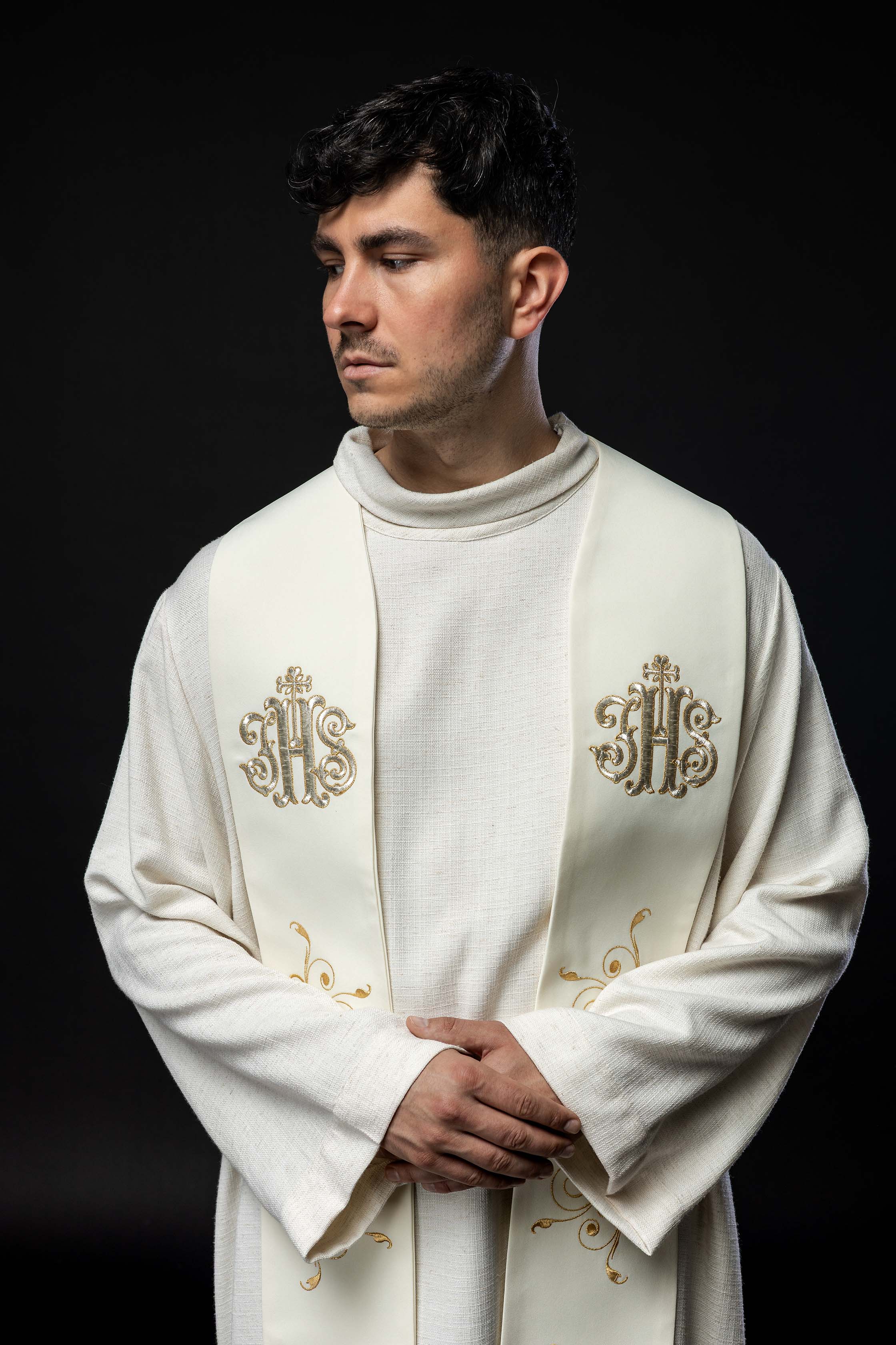Embroidered Stole IHS Ecru