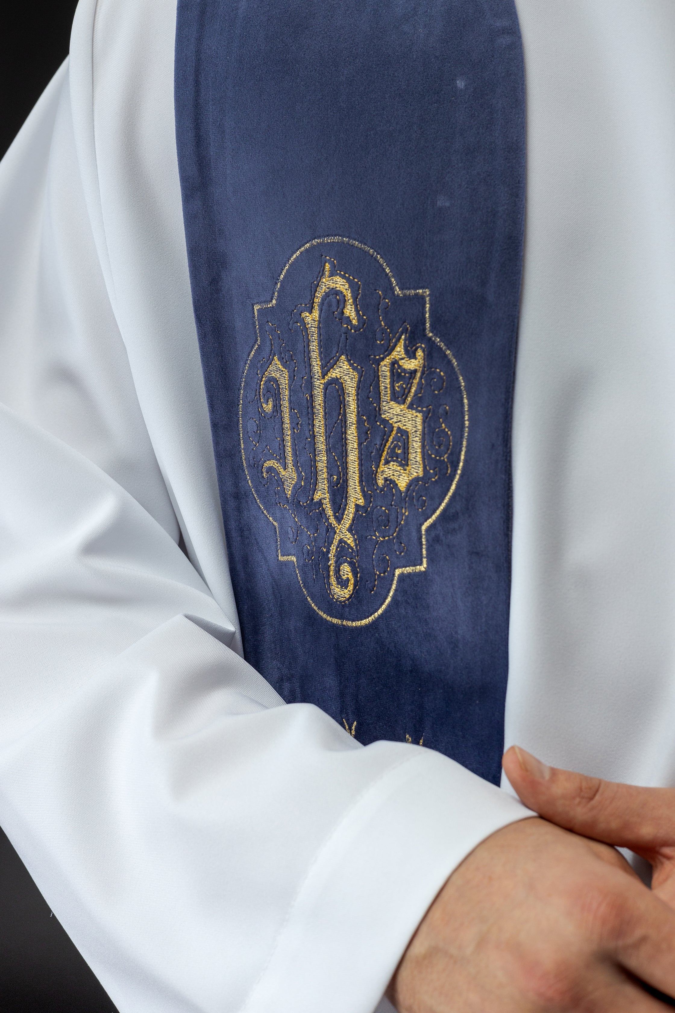 liturgical priest vestments - chasubles - stoles - copes - scapha.co