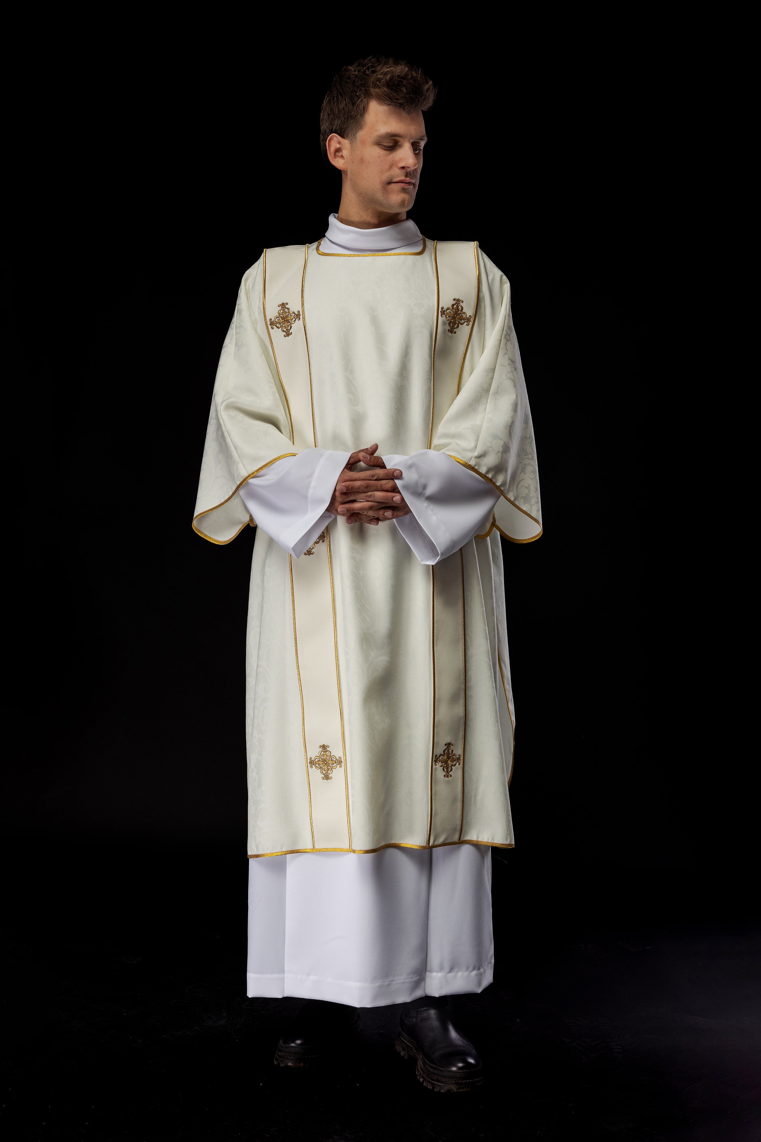 liturgical priest vestments - chasubles - stoles - copes - scapha.co