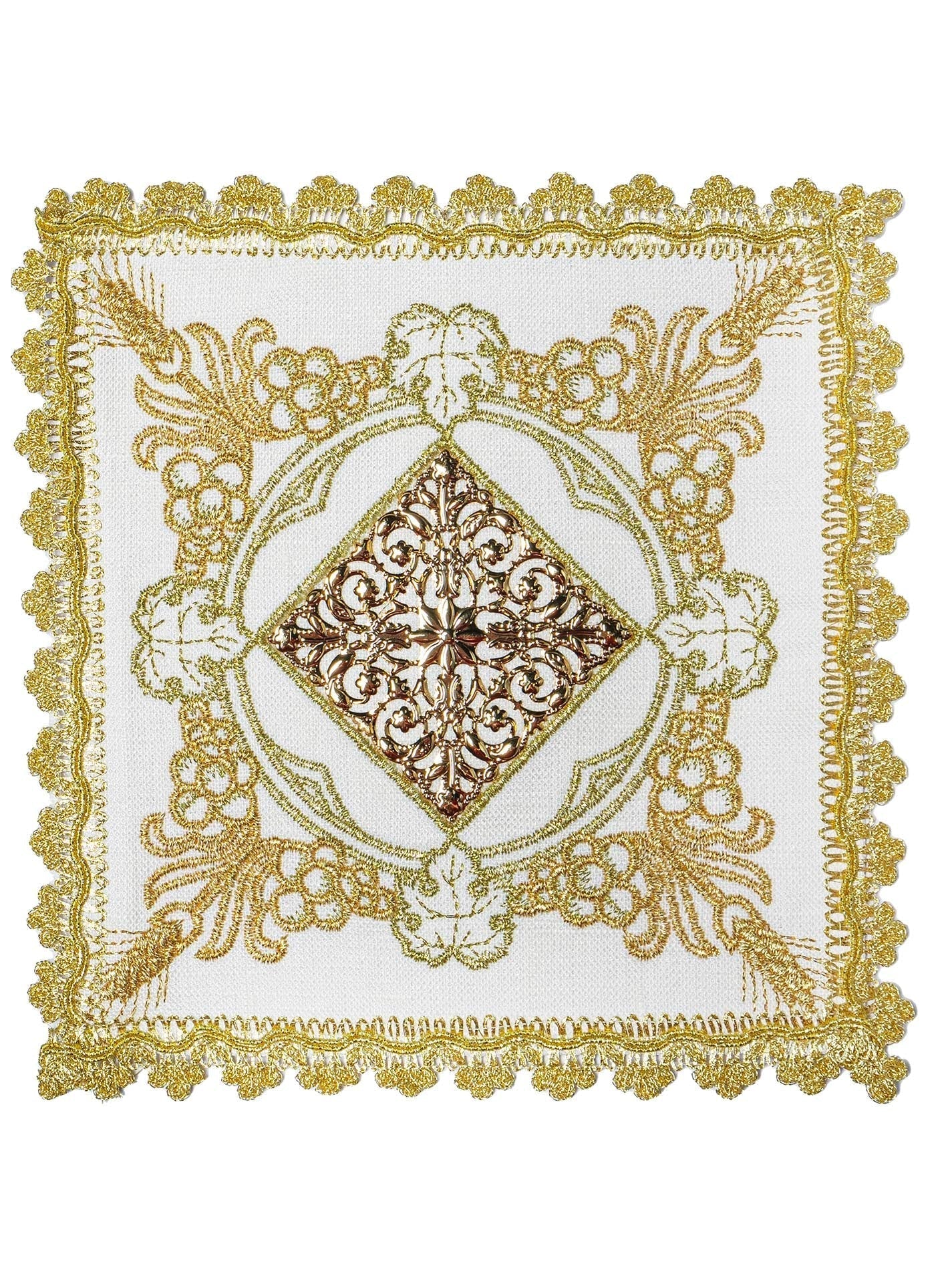 Linen chalice set featuring Eucharistic IHS embroidery
