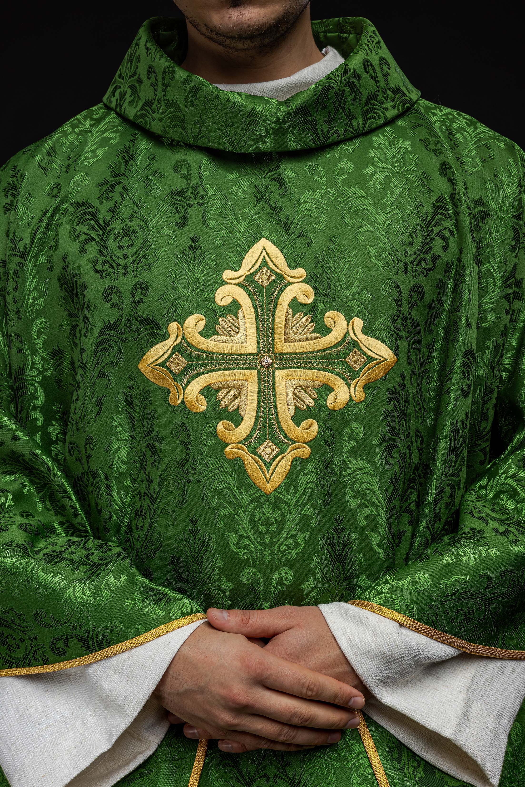 liturgical priest vestments - chasubles - stoles - copes - scapha.co