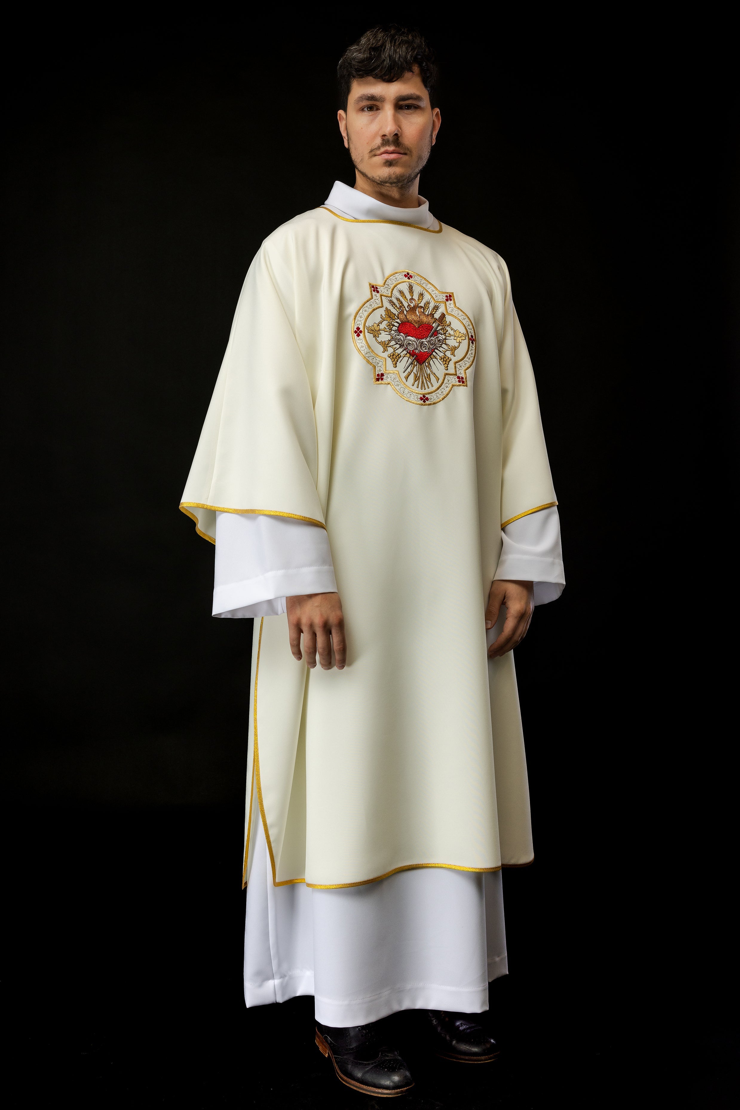 liturgical priest vestments - chasubles - stoles - copes - scapha.co