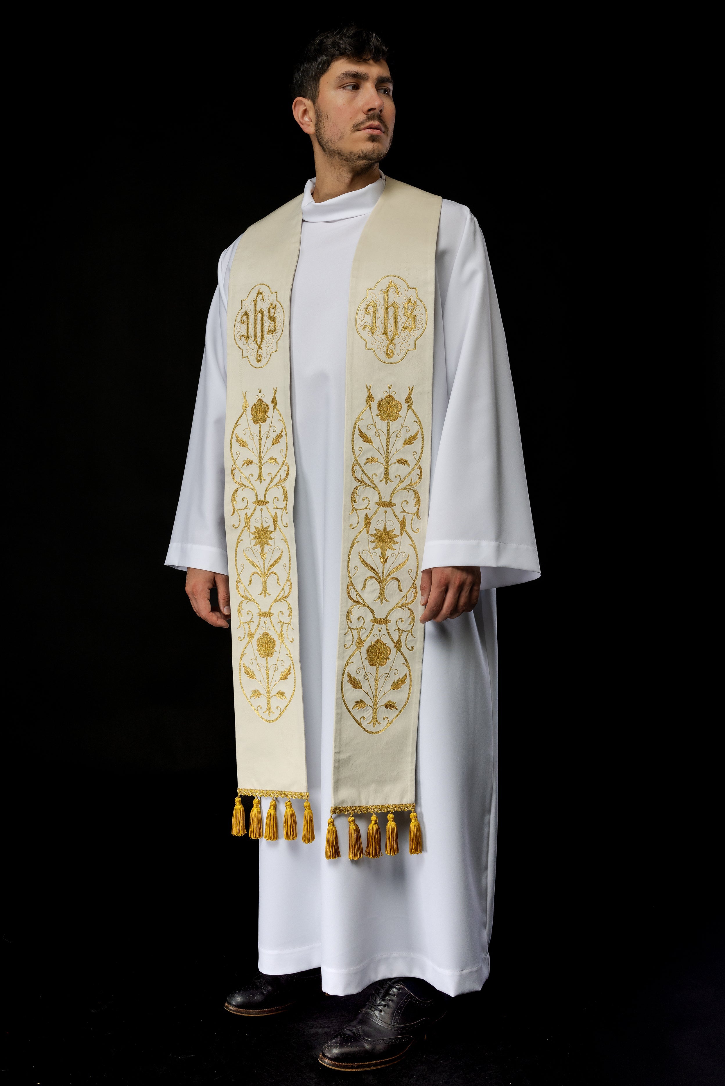 liturgical priest vestments - chasubles - stoles - copes - scapha.co