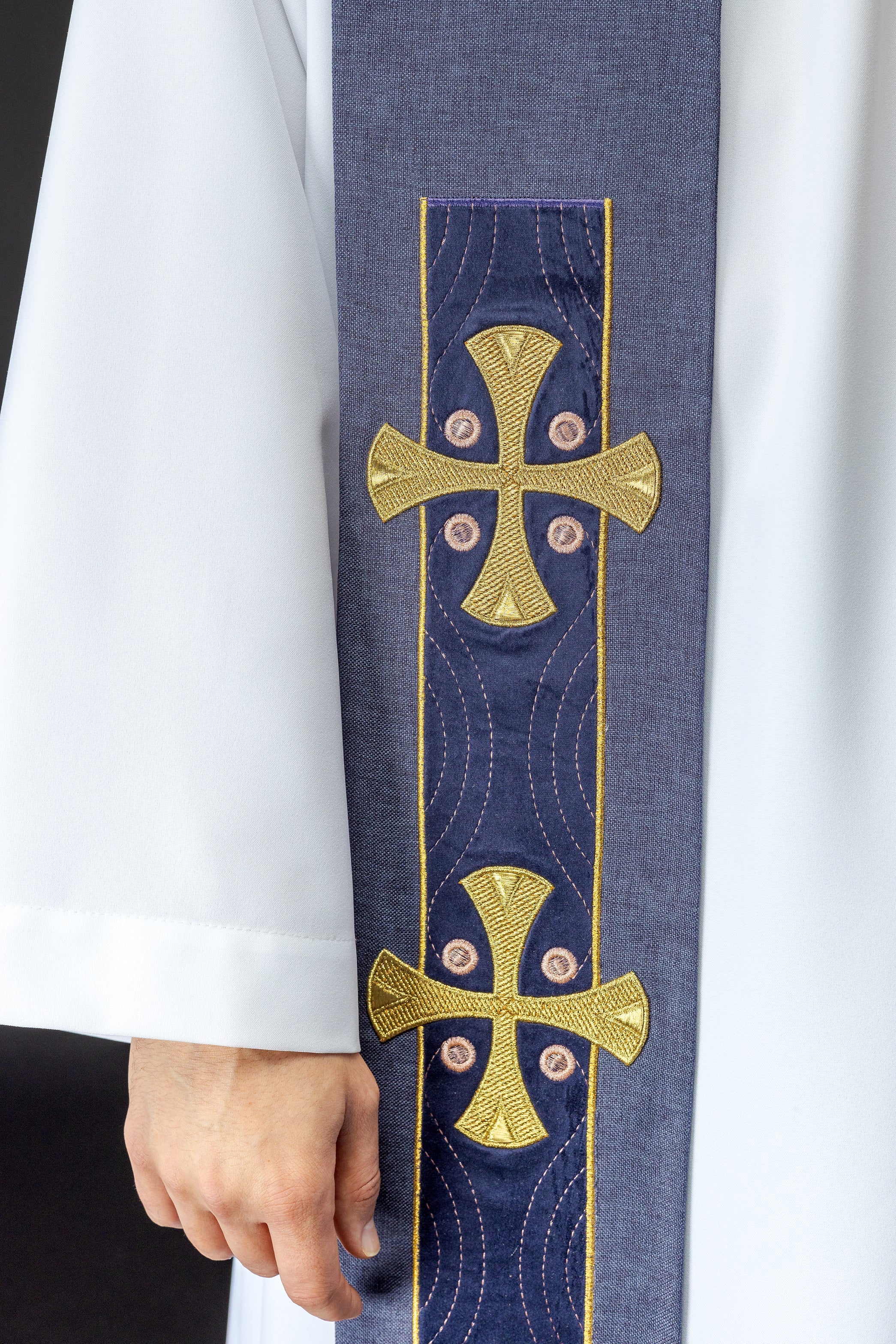 liturgical priest vestments - chasubles - stoles - copes - scapha.co