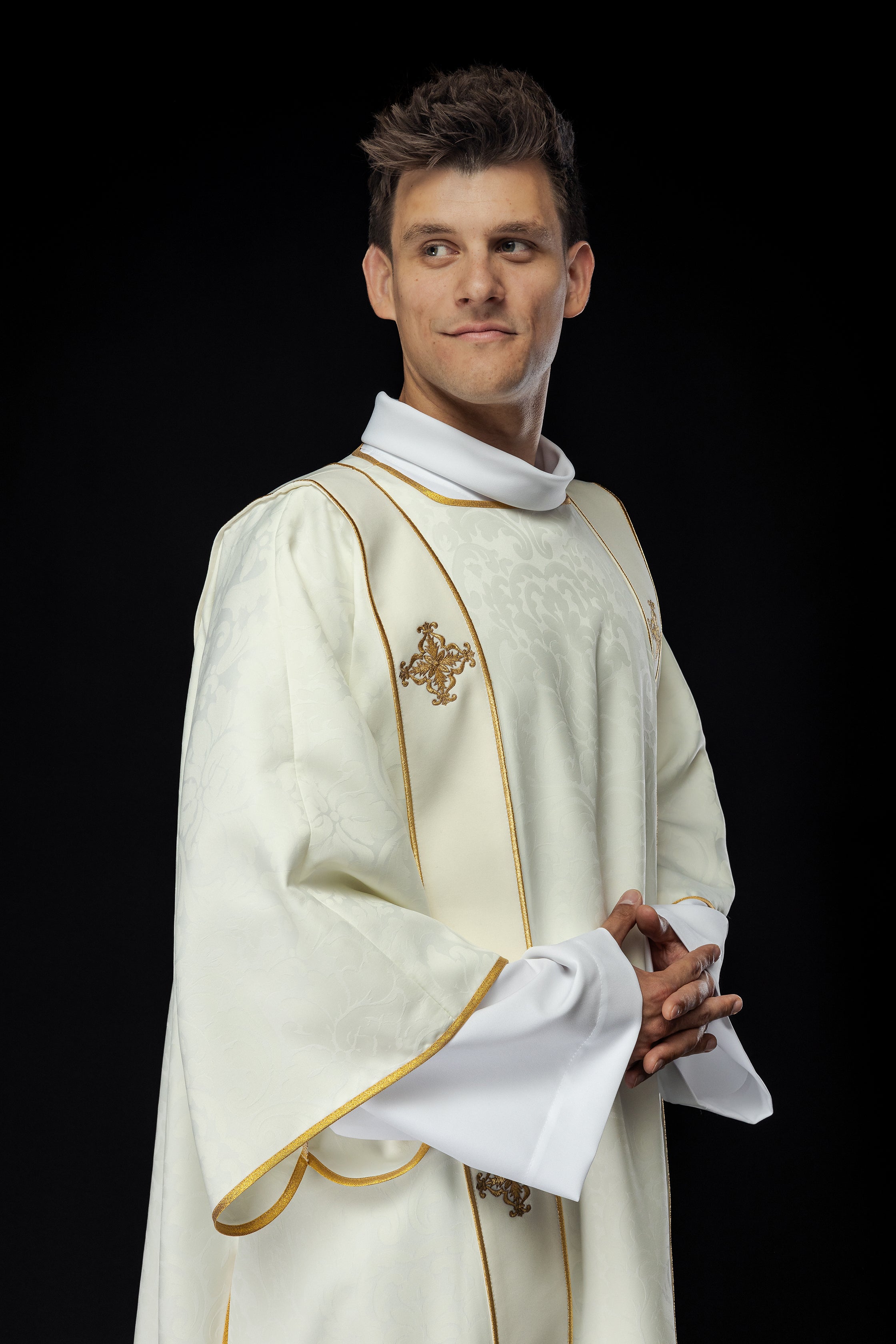 liturgical priest vestments - chasubles - stoles - copes - scapha.co