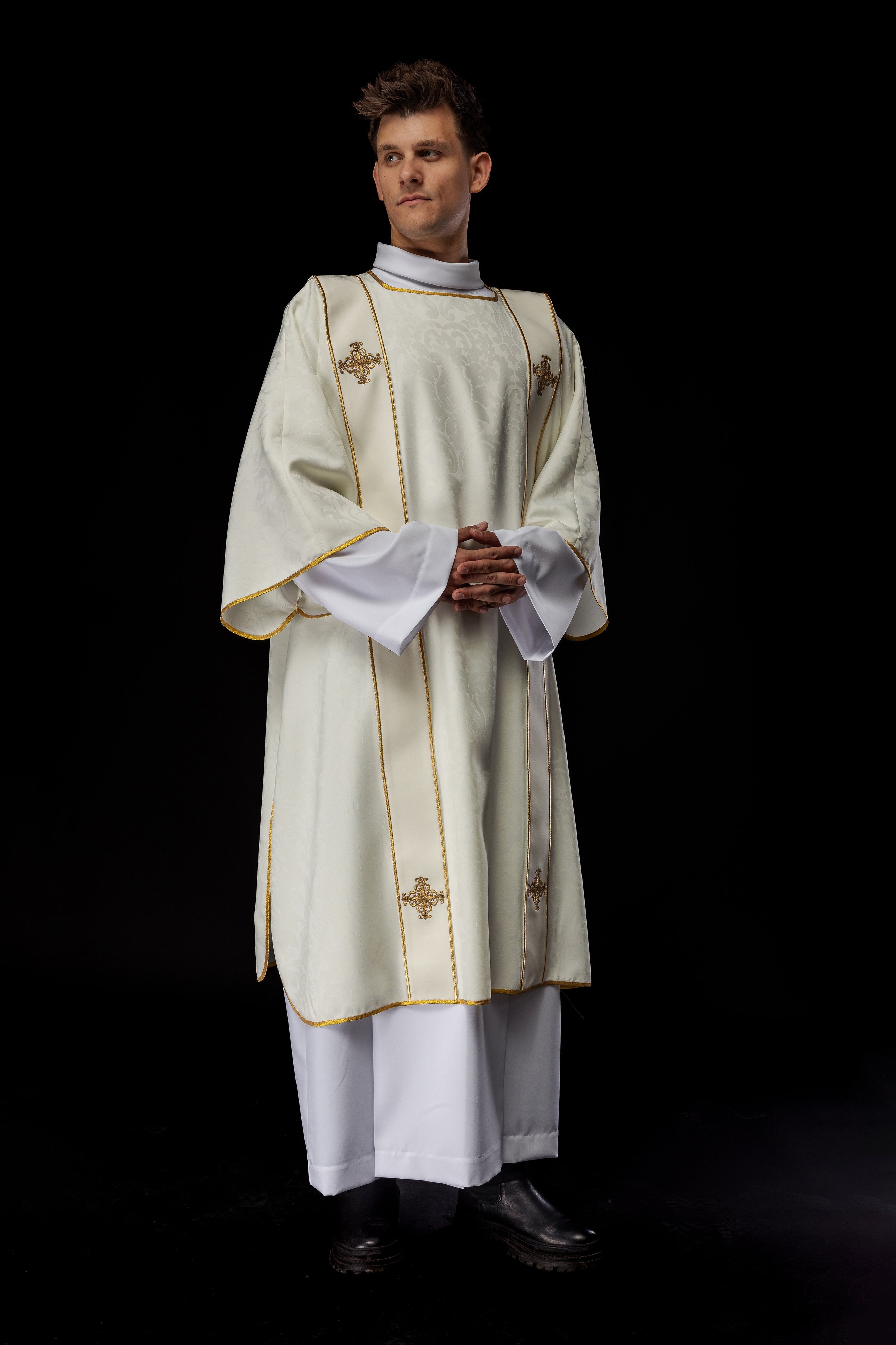 liturgical priest vestments - chasubles - stoles - copes - scapha.co